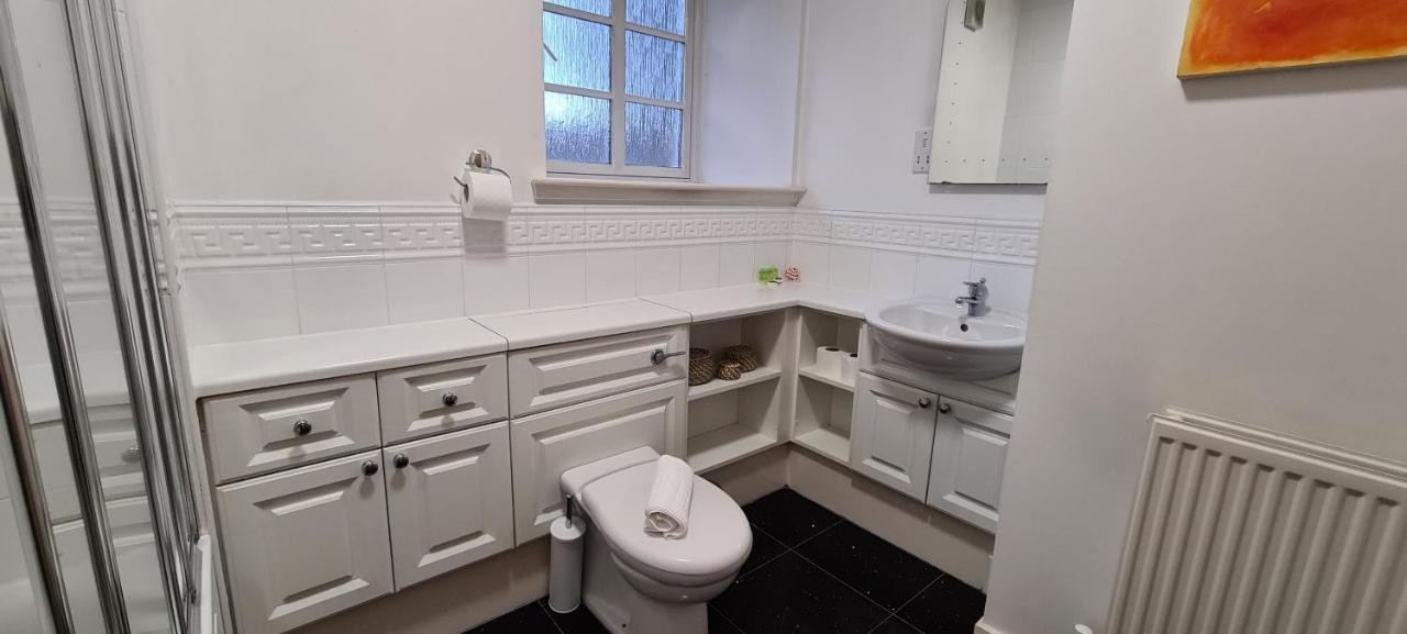 Pass The Keys Spacious 3Beds Flat Near City Centre - Free Parking Edinburgh Luaran gambar